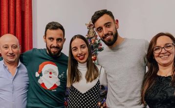 Virginia Borges with her husband Jose and kids, Ricardo, Sara and Bruno